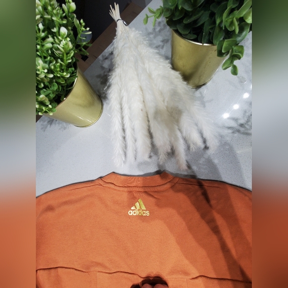 ADIDAS Très beau hoodie crewneck oversize à logo orange et doré - Picture 6 of 7